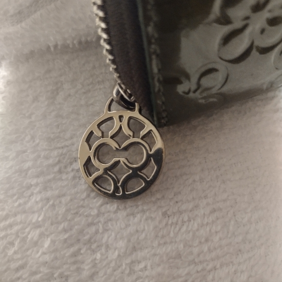 Coach Wallet - Picture 2 of 5